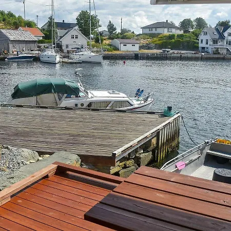 Holiday Home Mosterhamn